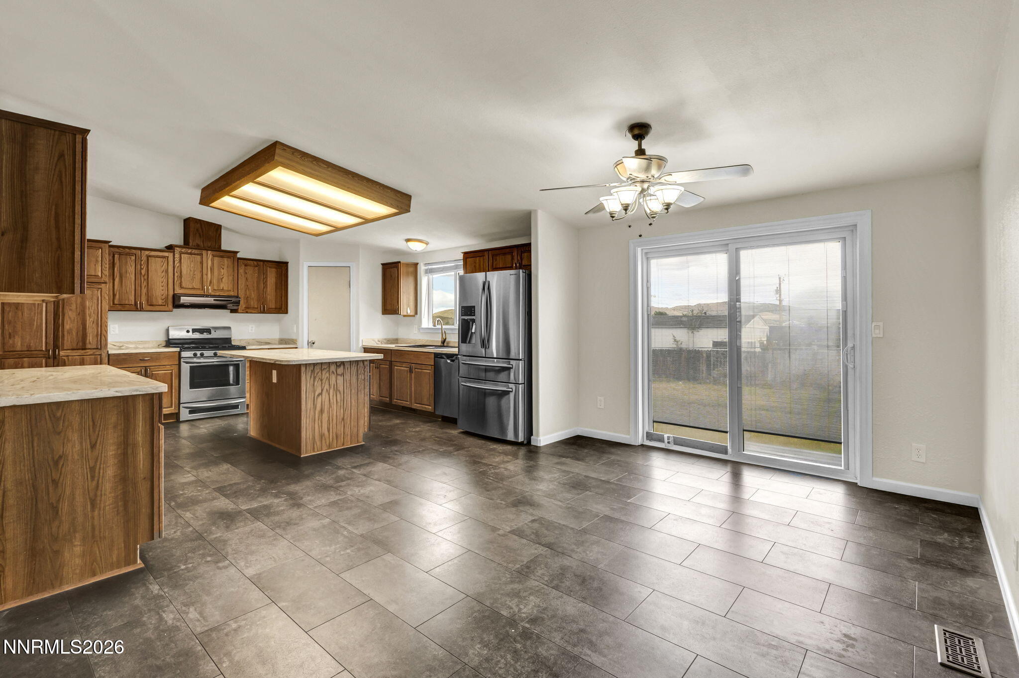 350 Westbrook Lane Reno, NV 89506 - Photo 13 of 59 19-web-or-mls-350-westbrook-ln