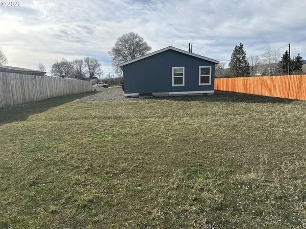 $289,000 | 917 South Hall Street, Prairie City, OR 97869