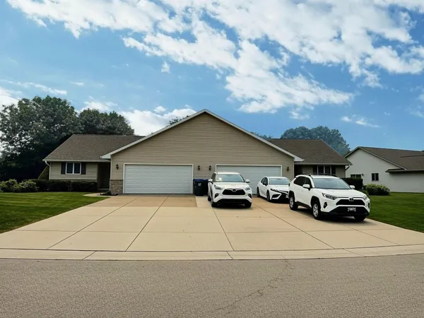 $679,000 | W3181 Westowne Court, Appleton, WI 54915
