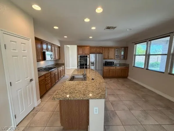 $3,500 | 8159 Owl Clan Court, Las Vegas, NV 89131
