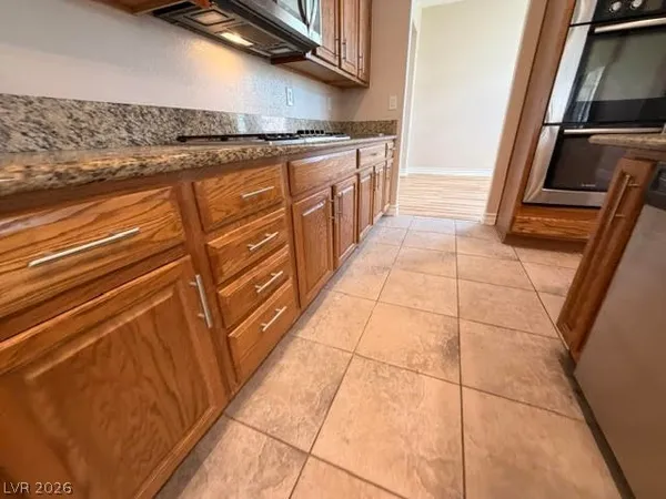 $3,500 | 8159 Owl Clan Court, Las Vegas, NV 89131