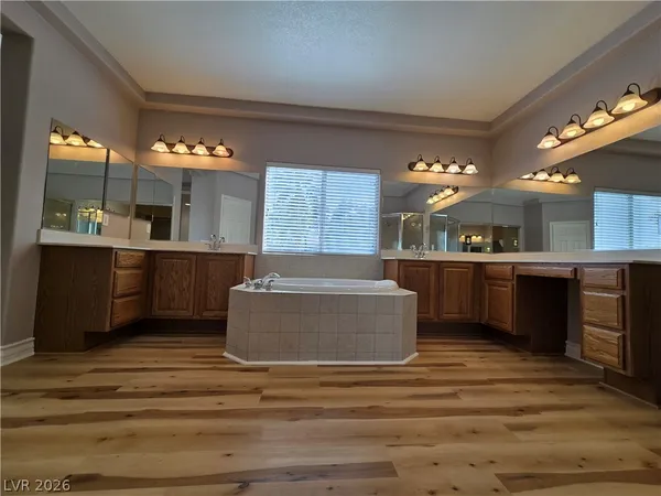 $3,300 | 8159 Owl Clan Court, Las Vegas, NV 89131