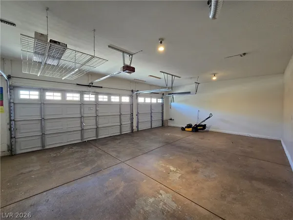 $3,500 | 8159 Owl Clan Court, Las Vegas, NV 89131