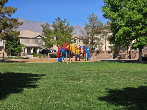 $3,300 | 8159 Owl Clan Court, Las Vegas, NV 89131