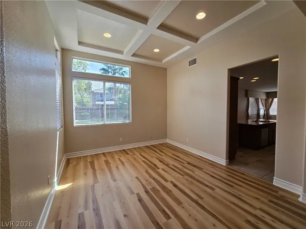 $3,300 | 8159 Owl Clan Court, Las Vegas, NV 89131