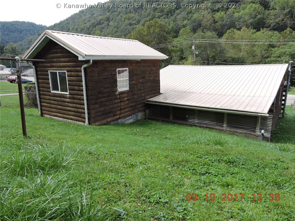 9149 Coal River Road Seth, WV 25181 - Photo 5 of 19 Gallery Image 5