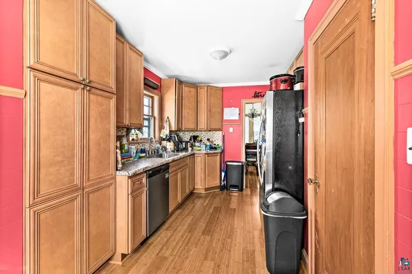 $318,900 | 15 Snelling Avenue, Duluth, MN 55812