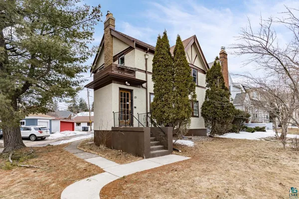 $318,900 | 15 Snelling Avenue, Duluth, MN 55812