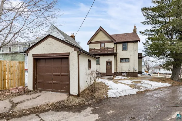 $318,900 | 15 Snelling Avenue, Duluth, MN 55812