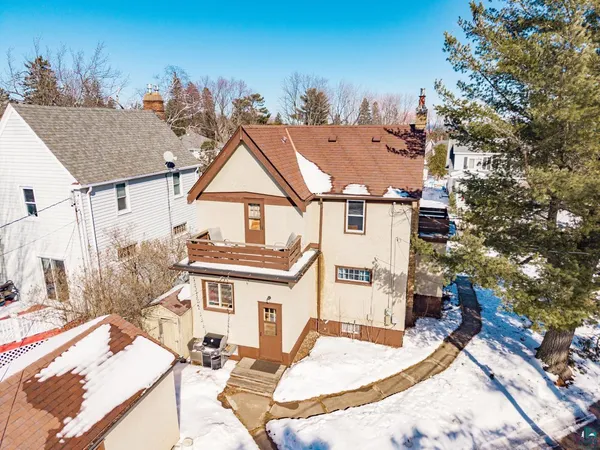 $318,900 | 15 Snelling Avenue, Duluth, MN 55812