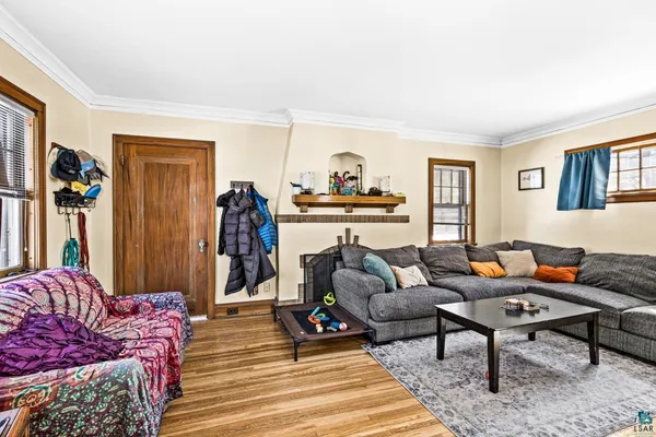 $318,900 | 15 Snelling Avenue, Duluth, MN 55812