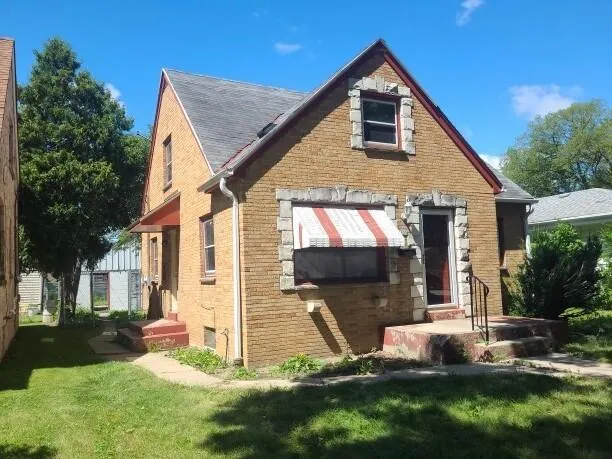 $129,900 | 4959 North 21st Street, Milwaukee, WI 53209