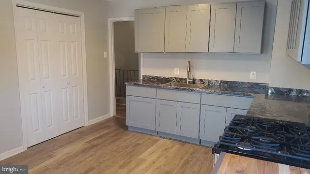 $1,500 | 29-31 East Hinckley Avenue, Ridley Park, PA 19078