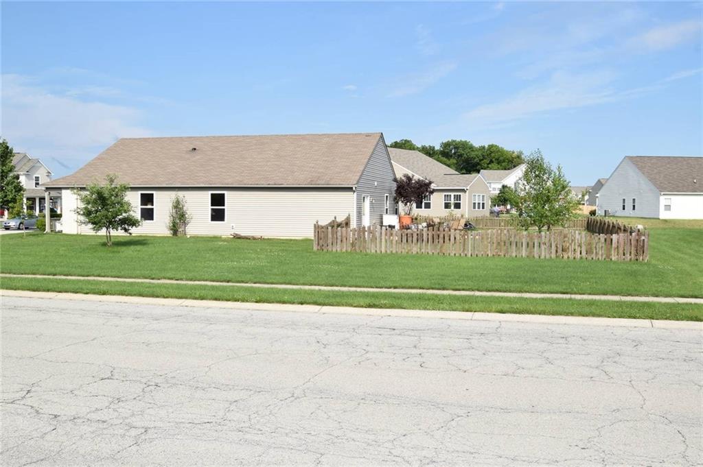 2293 Walpole Road Brownsburg, IN 46112 - Photo 33 of 40
