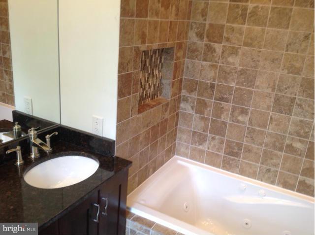 9308 Player Drive, Unit 156 Laurel, MD 20708 - Photo 15 of 22 Bath
