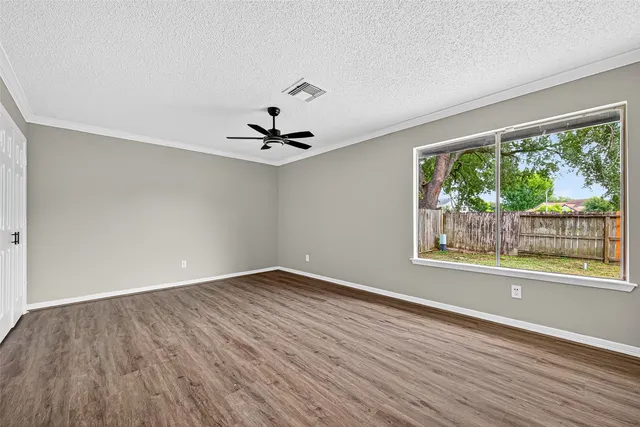 $2,100 | 12623 South Dairy Ashford Road, Houston, TX 77099