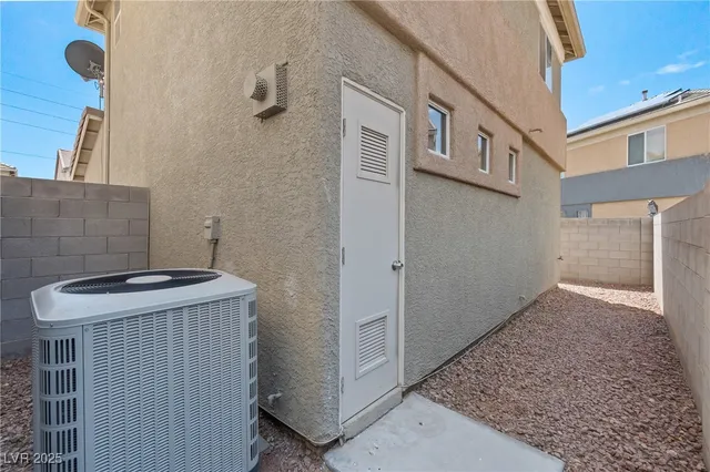 $1,490 | 4736 Arroyo Seco Drive, Las Vegas, NV 89115