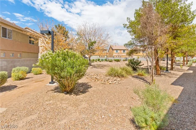 $1,490 | 4736 Arroyo Seco Drive, Las Vegas, NV 89115