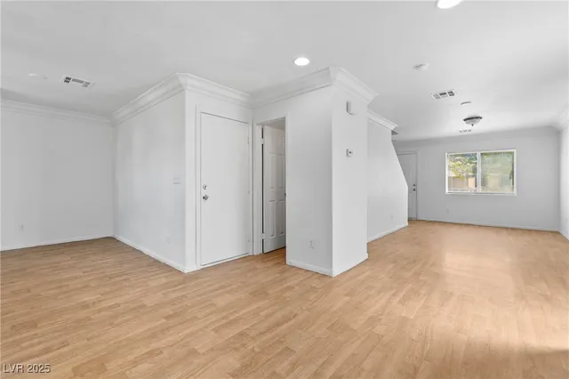 $1,490 | 4736 Arroyo Seco Drive, Las Vegas, NV 89115