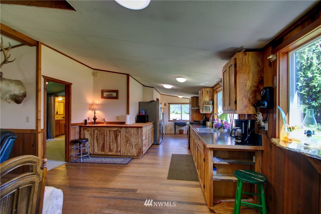 7972 Pipeline Road Sedro-Woolley, WA 98284 - Photo 13 of 38 Gallery Image 13
