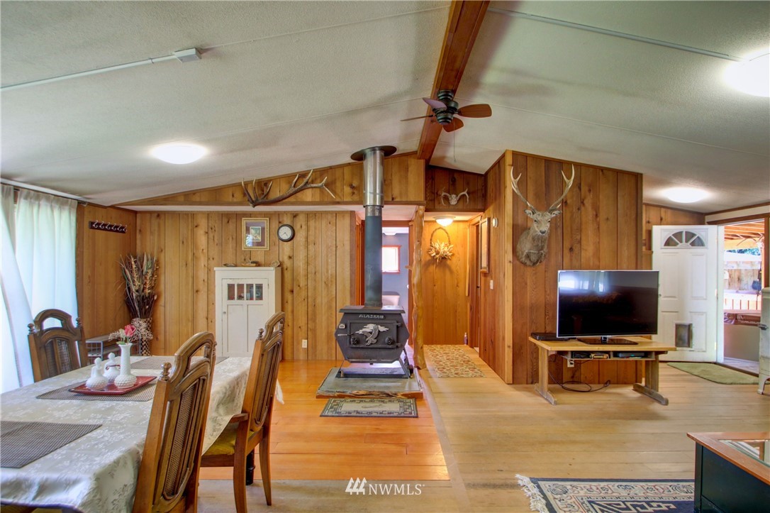 7972 Pipeline Road Sedro-Woolley, WA 98284 - Photo 25 of 38 Gallery Image 25