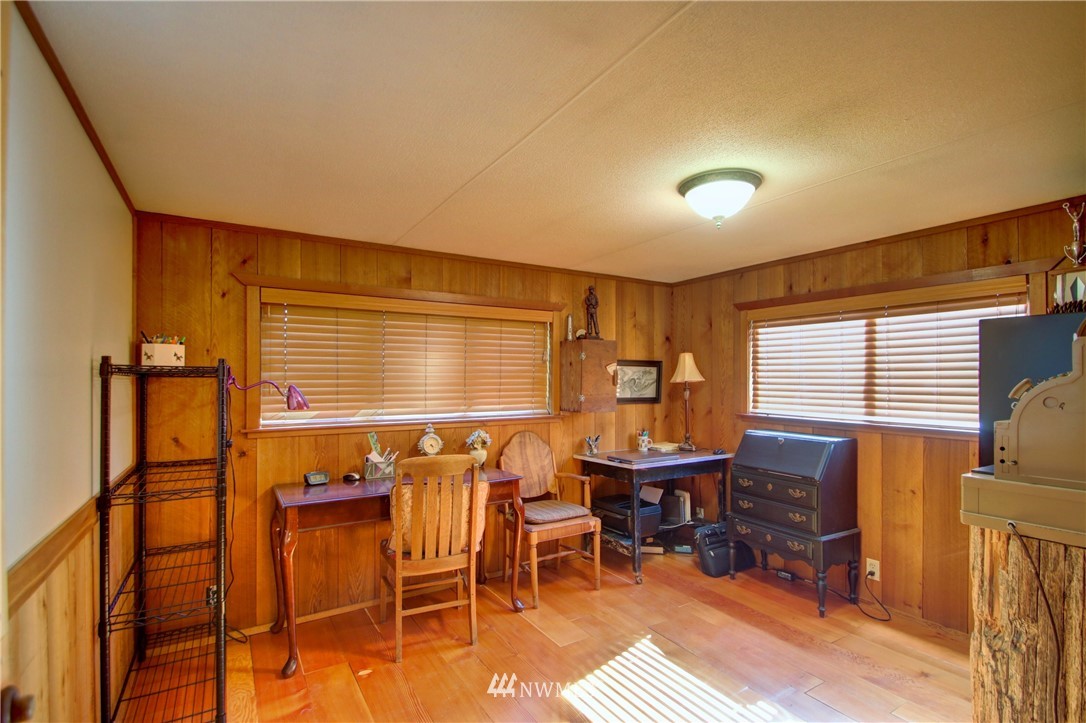 7972 Pipeline Road Sedro-Woolley, WA 98284 - Photo 31 of 38 Gallery Image 31