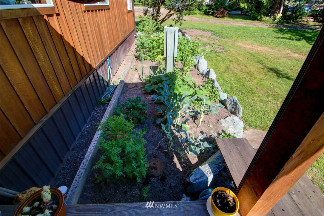 7972 Pipeline Road Sedro-Woolley, WA 98284 - Photo 10 of 38 Gallery Image 10