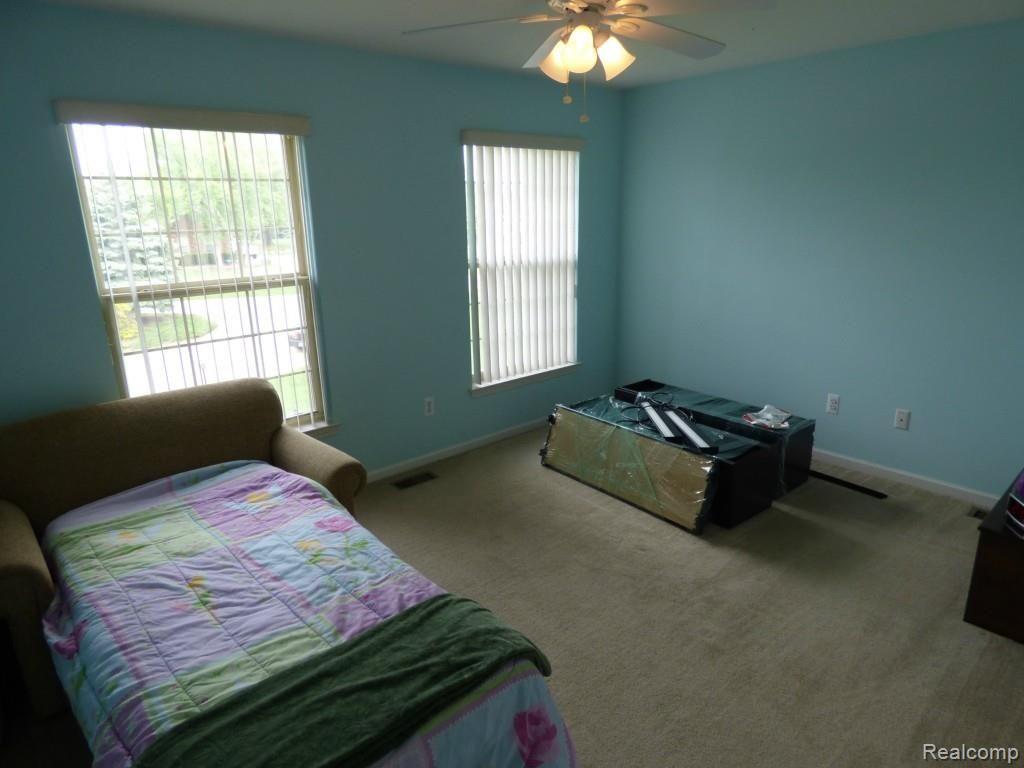 3992 Fieldview Road Lake Orion, MI 48360 - Photo 24 of 56 P1160058 - Copy.jpg