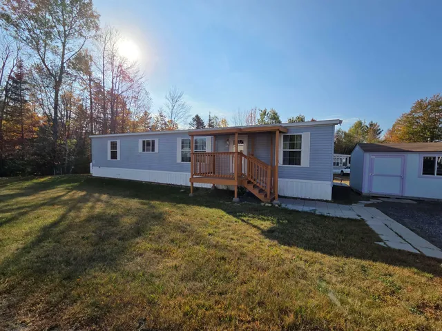 $169,000 | 41 Lunar Drive, Canaan, NH 03741