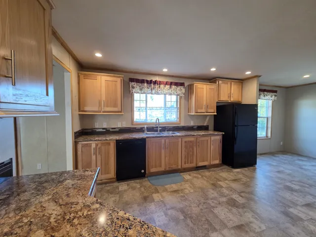 $169,000 | 41 Lunar Drive, Canaan, NH 03741