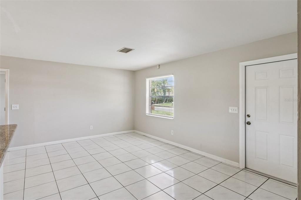 712 Clayton Street Brandon, FL 33511 - Photo 3 of 32