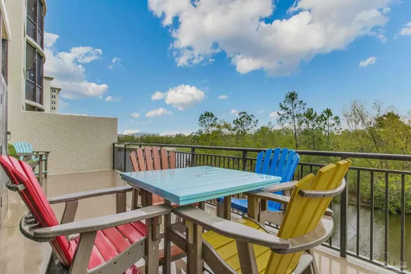 $3,000 | 612 Lost Key Drive, Unit 205B, Pensacola, FL 32507