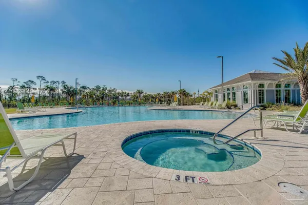 $3,000 | 612 Lost Key Drive, Unit 205B, Pensacola, FL 32507