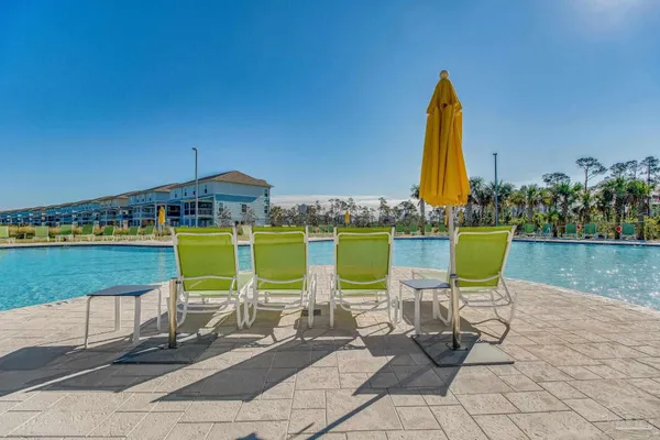 $3,000 | 612 Lost Key Drive, Unit 205B, Pensacola, FL 32507