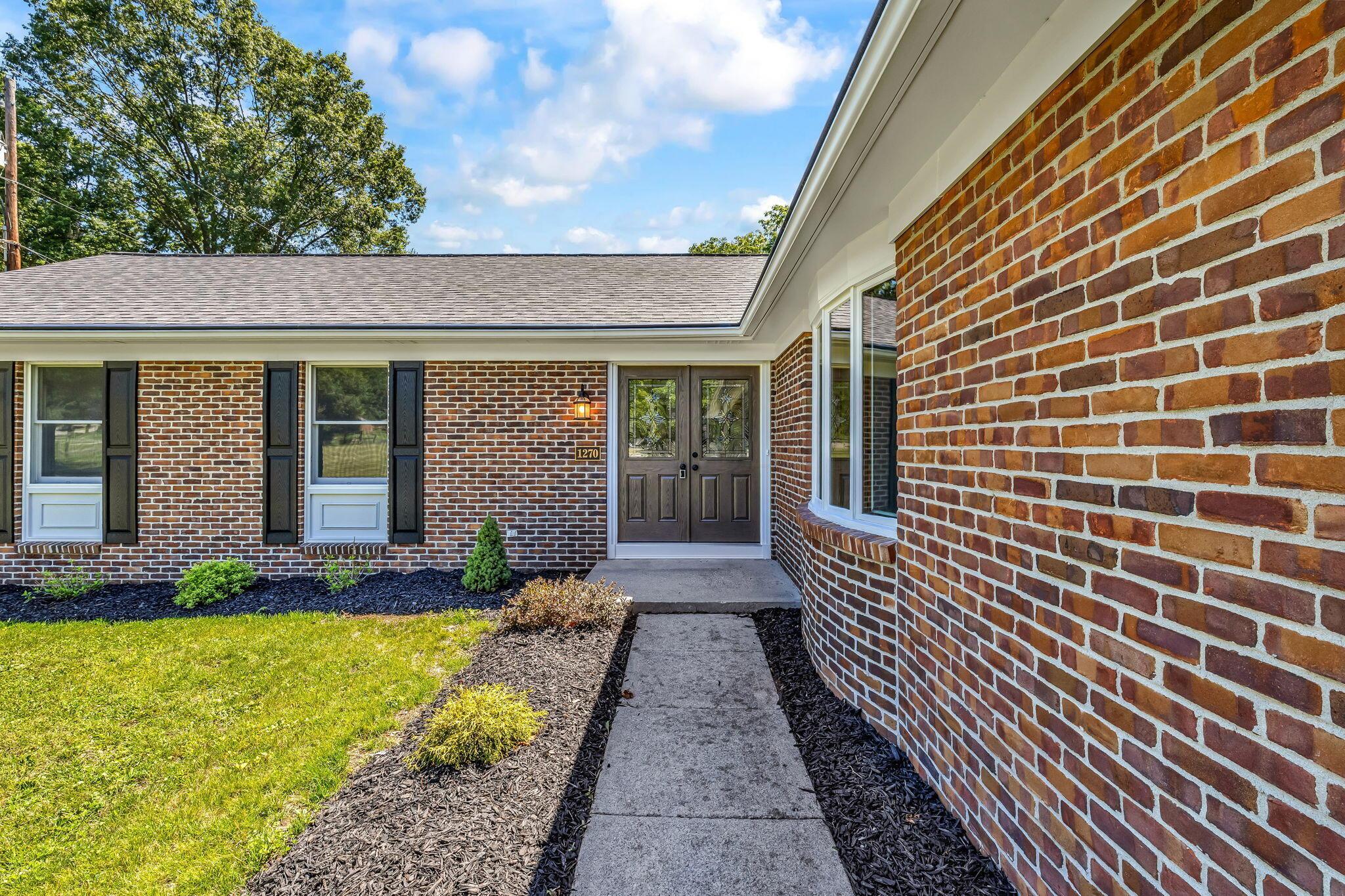 1270 Carriage Road Powell, OH 43065 - Photo 4 of 69 3-web-or-mls-1270CarriageRoad_Hommati102