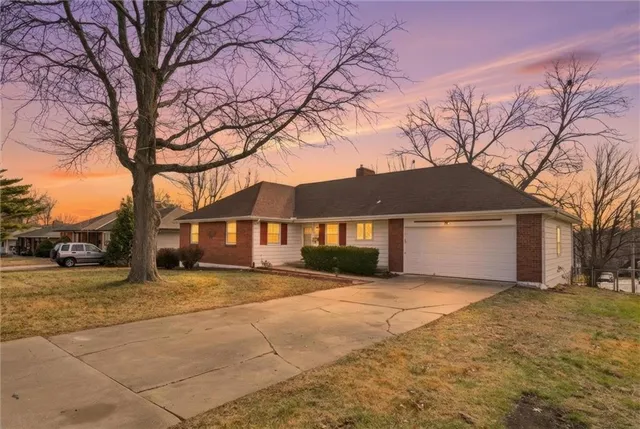 $295,000 | 9809 East 82nd Terrace, Raytown, MO 64138