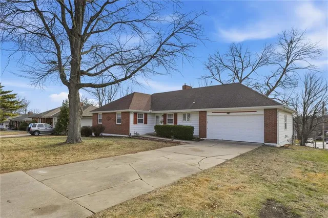 $295,000 | 9809 East 82nd Terrace, Raytown, MO 64138