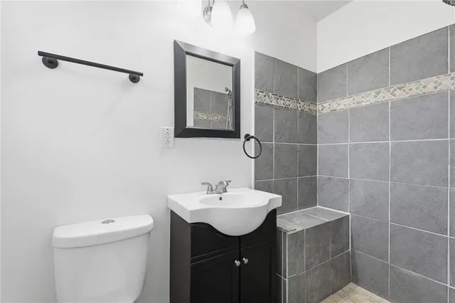 $295,000 | 9809 East 82nd Terrace, Raytown, MO 64138