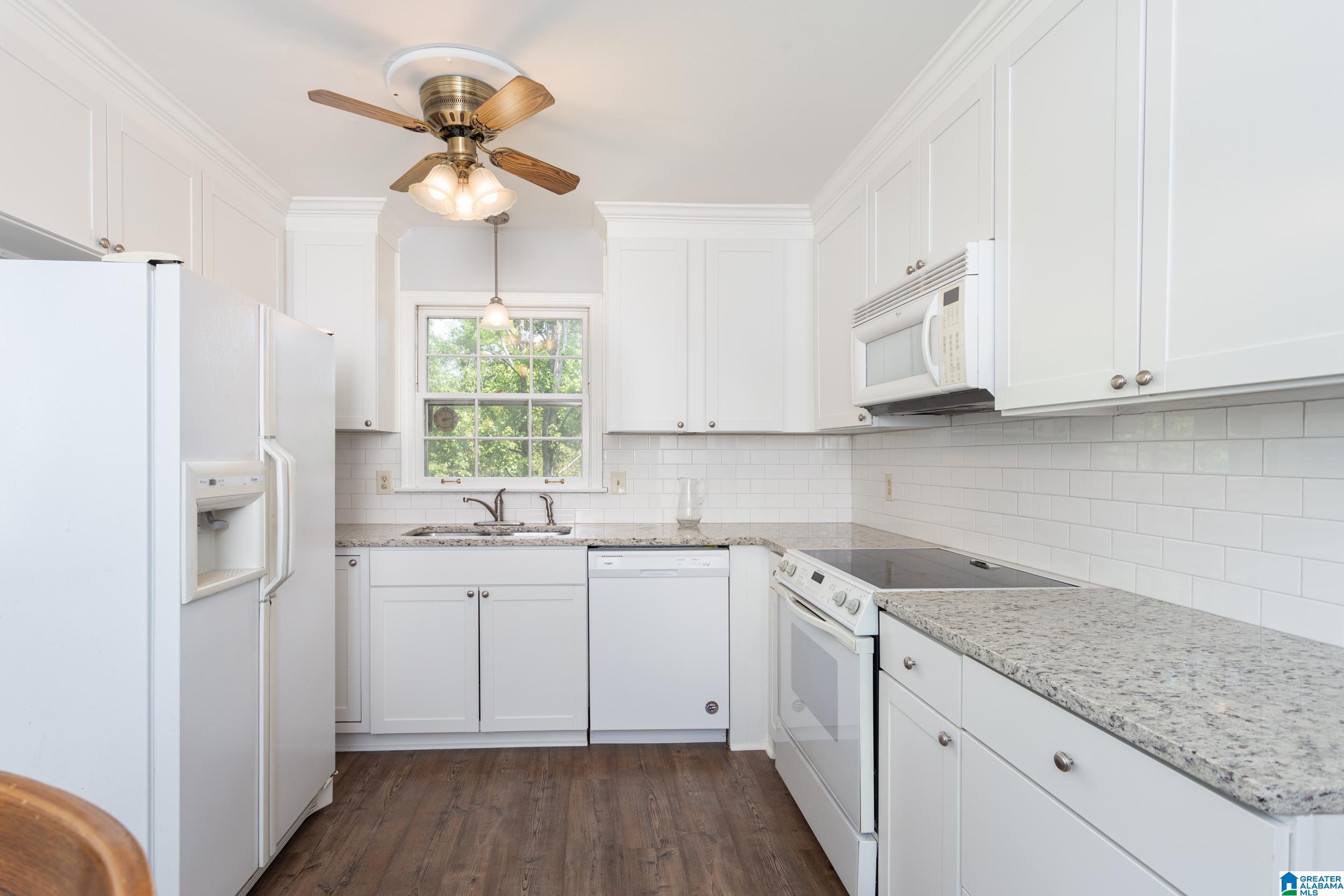 3549 Laurel View Lane Birmingham, AL 35243 - Photo 7 of 13