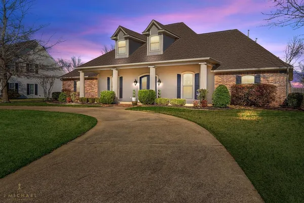 $699,000 | 262 Cattail Trail, Benton, LA 71006