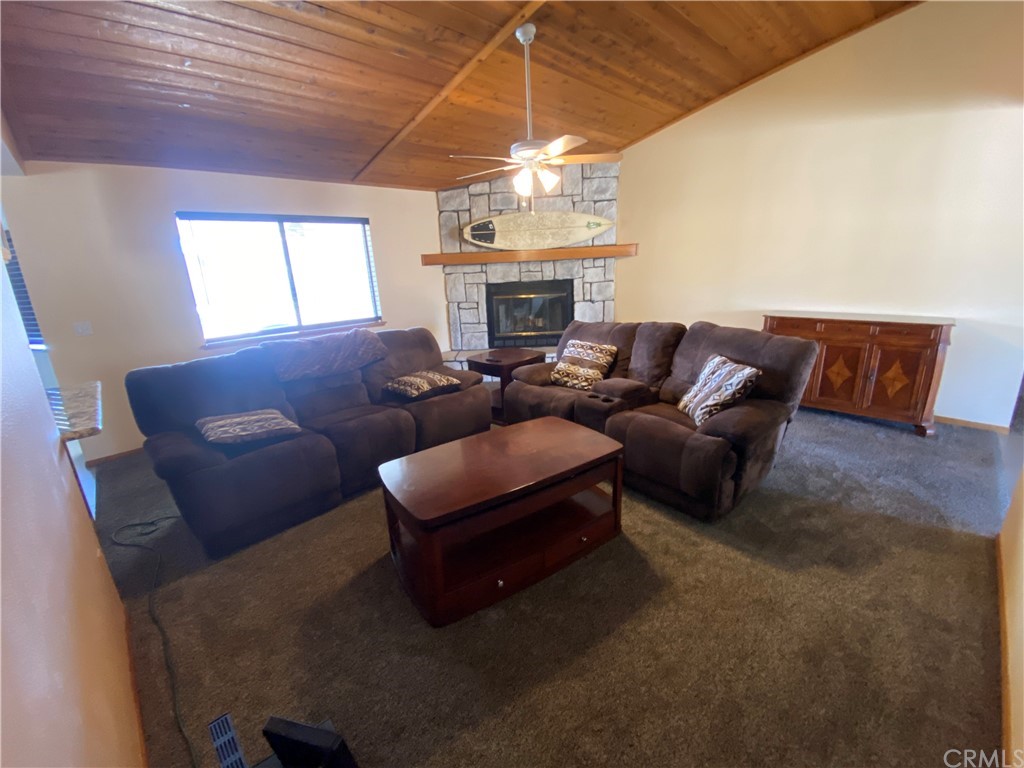 16635 Wintun Road Apple Valley, CA 92307 - Photo 17 of 46