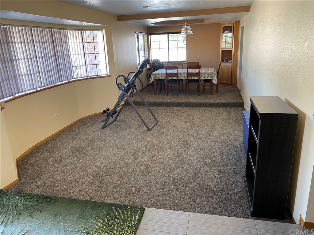 16635 Wintun Road Apple Valley, CA 92307 - Photo 10 of 46