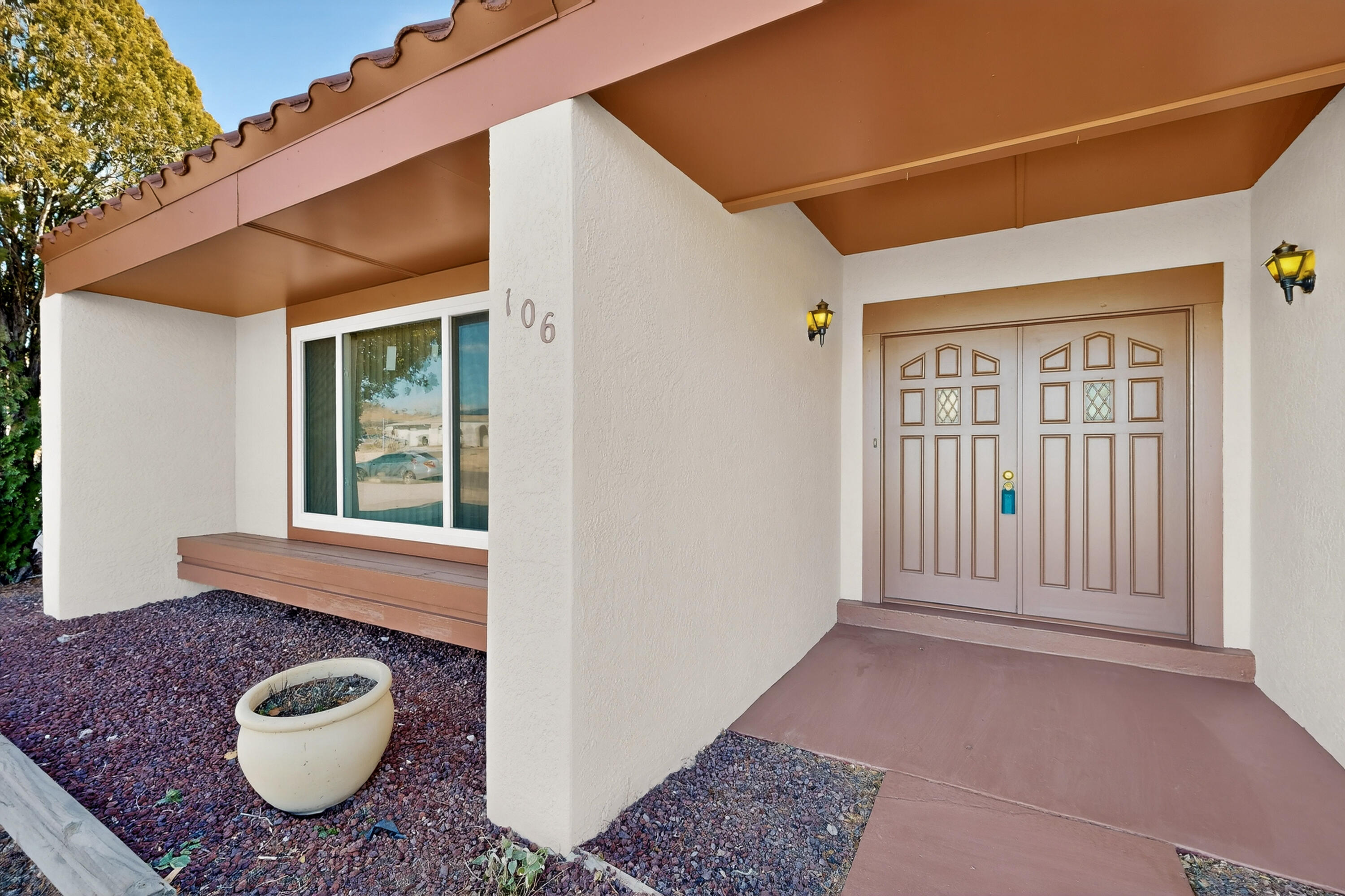 106 Fulton Avenue Rio Communities, NM 87002 - Photo 2 of 46 Gallery Image 2
