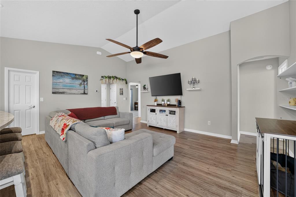 8970 Southeast 49th Court Road Ocala, FL 34480 - Photo 38 of 72