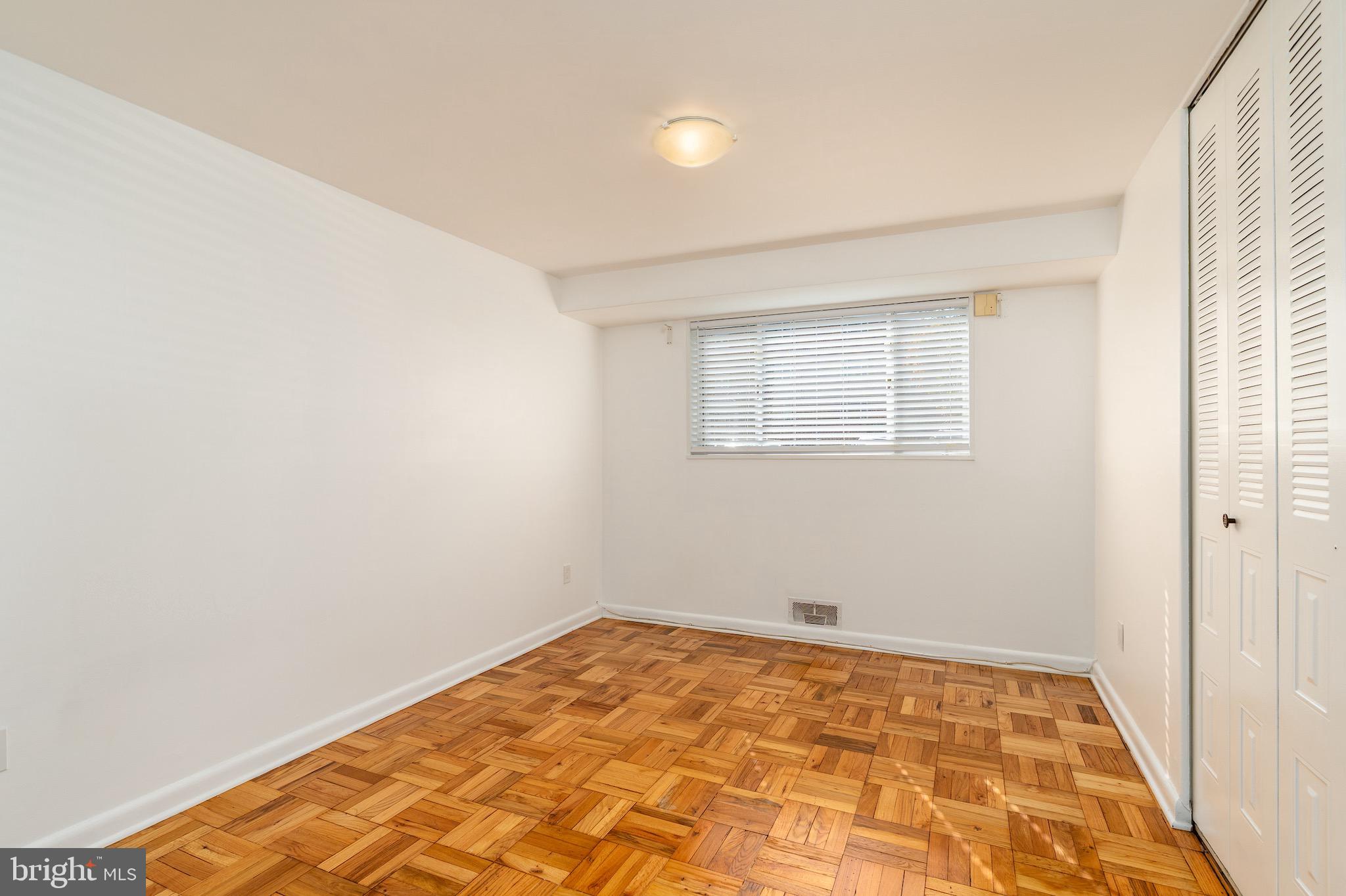 10423 Montrose Avenue, Unit 10423 Bethesda, MD 20814 - Photo 12 of 22 a view of a room with a rug