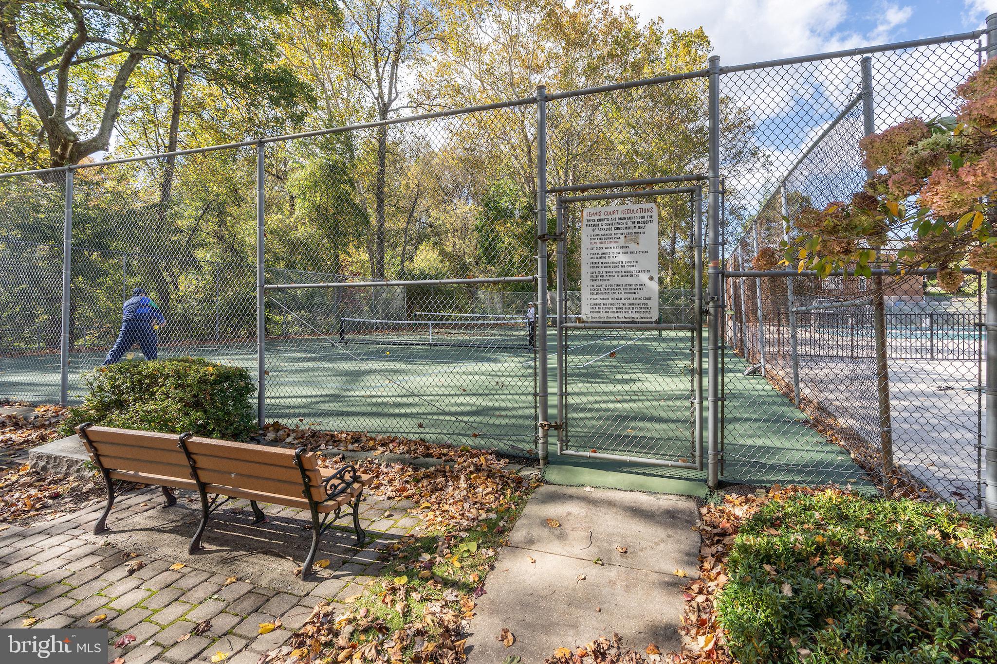 10423 Montrose Avenue, Unit 10423 Bethesda, MD 20814 - Photo 20 of 22 a view of a bench in the house