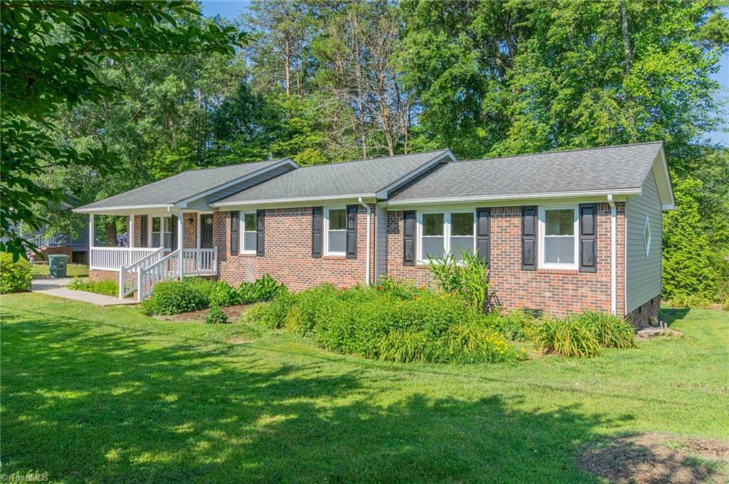 747 John Street Eden, NC 27288 - Photo 2 of 19