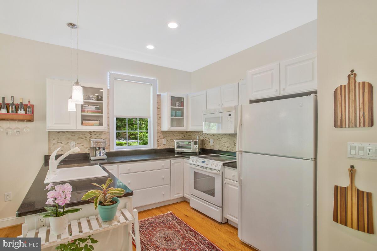 532 Epping Forest Road Annapolis, MD 21401 - Photo 31 of 62 Kitchen