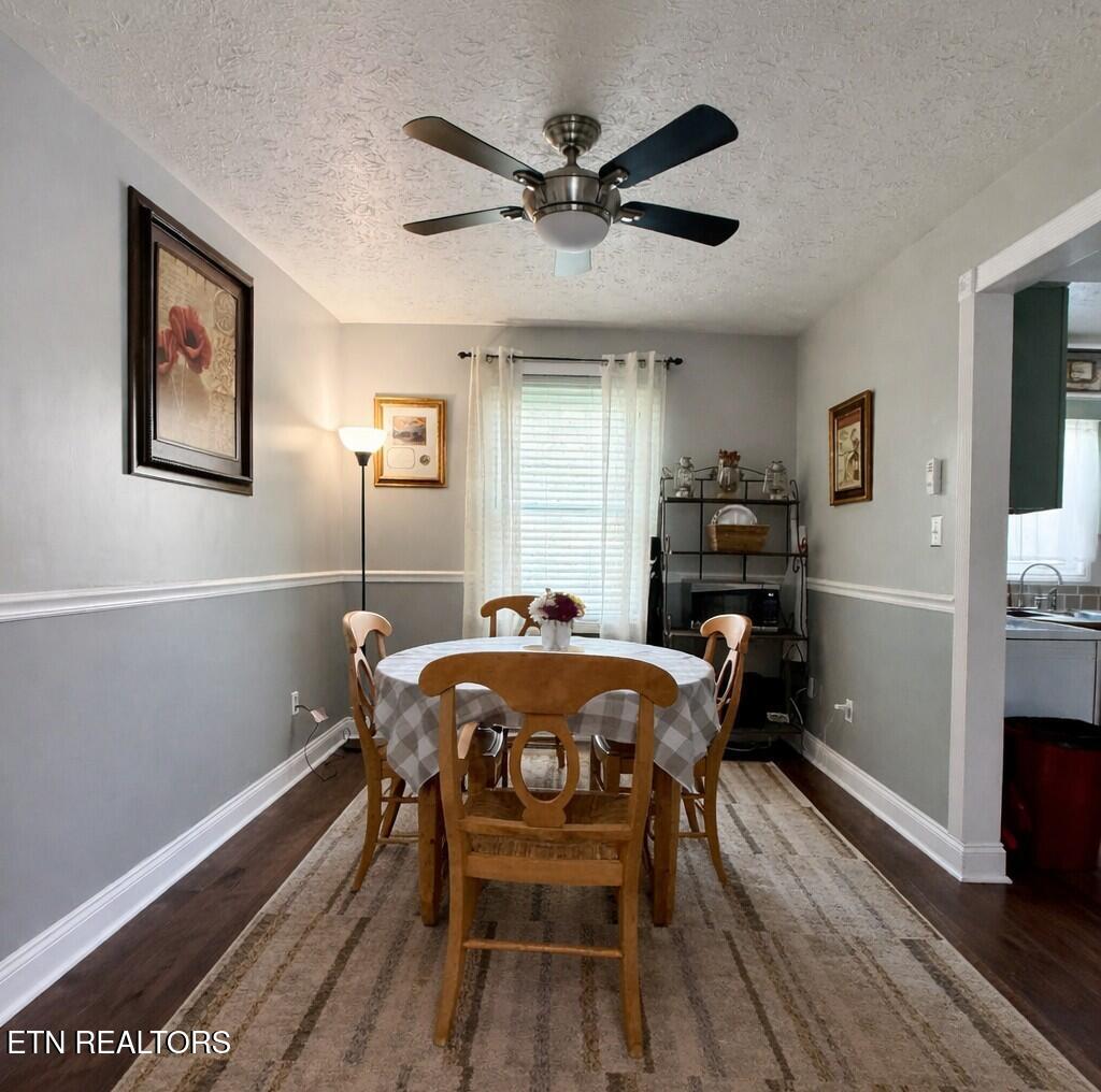 23 Castleford Way Middlesboro, KY 40965 - Photo 12 of 31 Dining Room 3