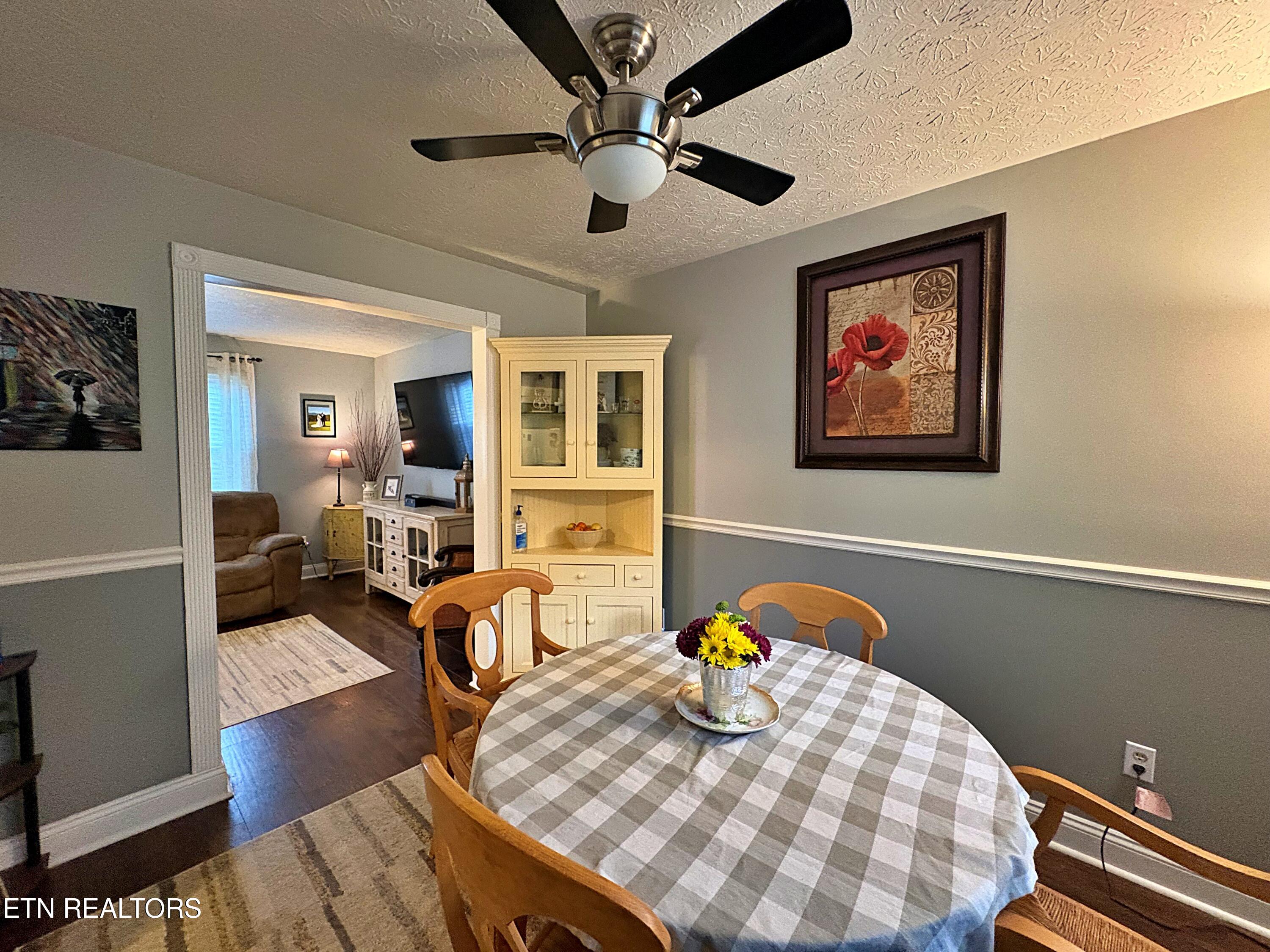 23 Castleford Way Middlesboro, KY 40965 - Photo 13 of 31 Dining Room 4